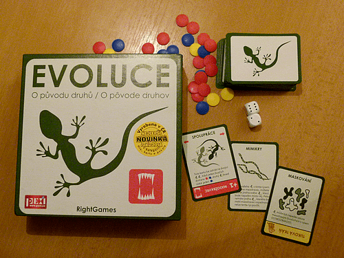 Společenská karetní hra Evoluce: O původu druhů