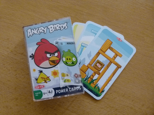 Společenská akretní hra Angry Birds