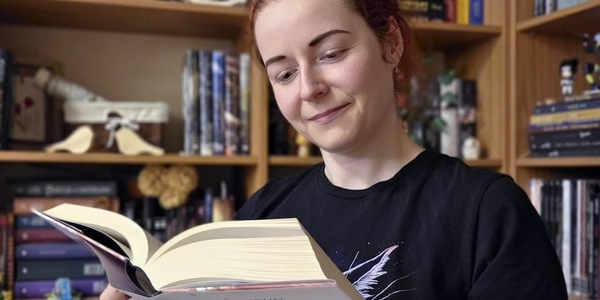 Knižní tipy na silné ženské hrdinky