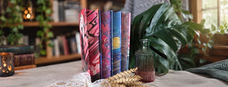 Knižní subscription: Illumicrate, Fairyloot